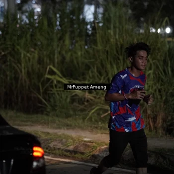 Runner Photo 6049851