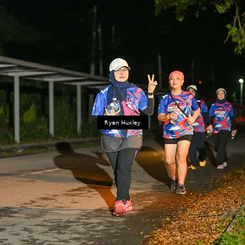 Runner Photo 6049855