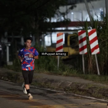Runner Photo 6049861