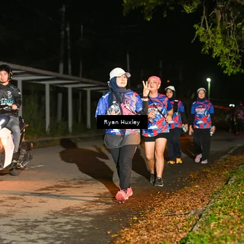 Runner Photo 6049865