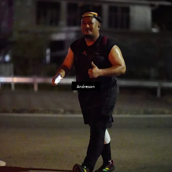 Runner Photo 6049867