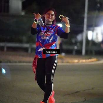 Runner Photo 6049877