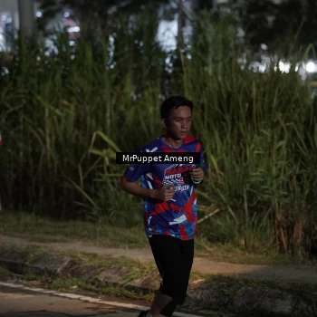 Runner Photo 6049881