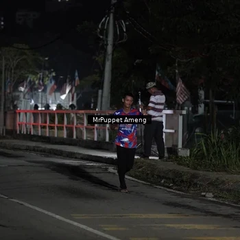 Runner Photo 6049911