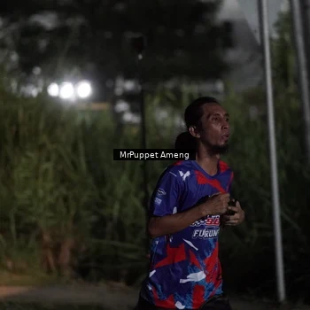 Runner Photo 6049915