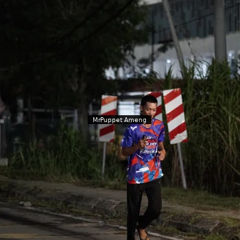 Runner Photo 6049946