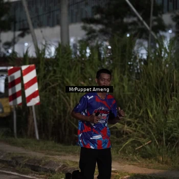 Runner Photo 6049954