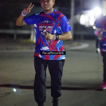 Runner Photo 6049979