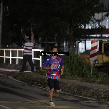 Runner Photo 6050009