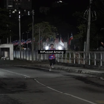 Runner Photo 6050029