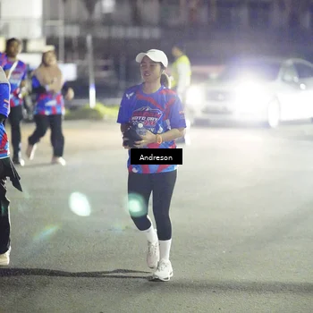 Runner Photo 6050049