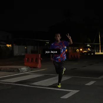 Runner Photo 6050060