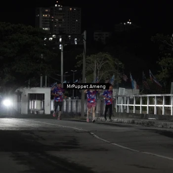 Runner Photo 6050072