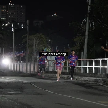 Runner Photo 6050080