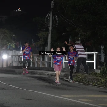 Runner Photo 6050103