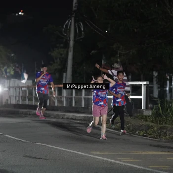 Runner Photo 6050115
