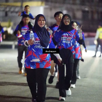Runner Photo 6050135