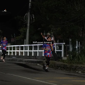 Runner Photo 6050174
