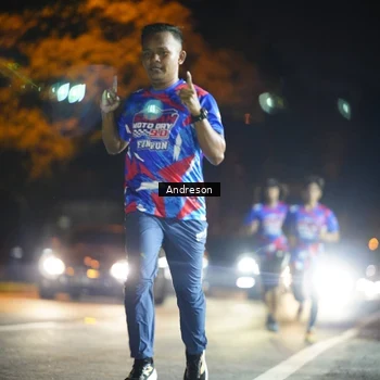 Runner Photo 6050229
