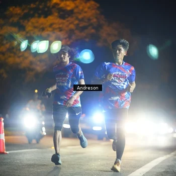 Runner Photo 6050235