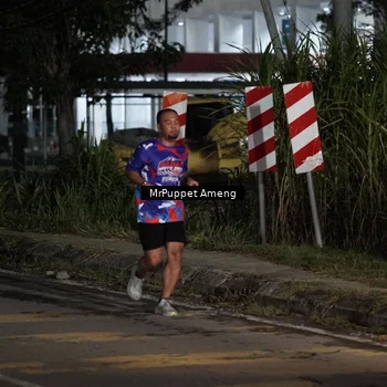 Runner Photo 6050241