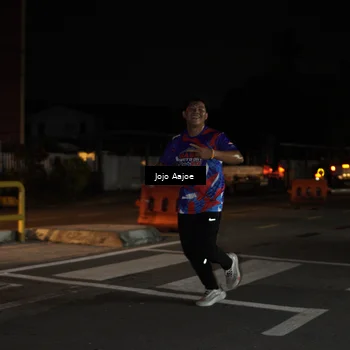 Runner Photo 6050247