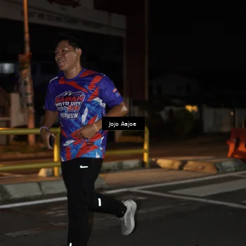 Runner Photo 6050259