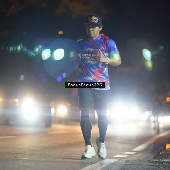 Runner Photo 6050272