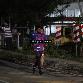 Runner Photo 6050324