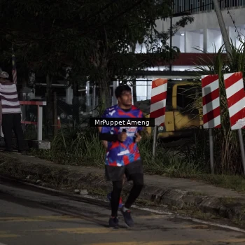 Runner Photo 6050333