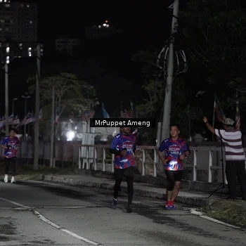 Runner Photo 6050348