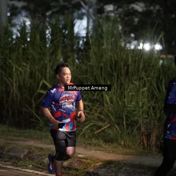 Runner Photo 6050360