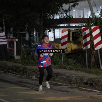 Runner Photo 6050370