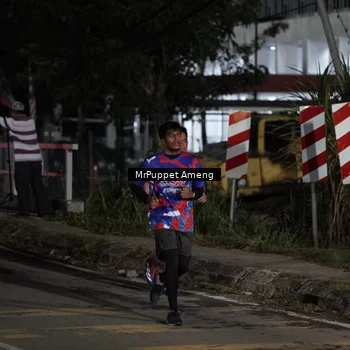 Runner Photo 6050391