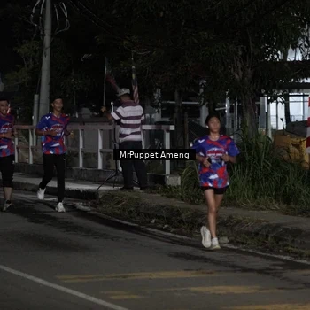 Runner Photo 6050413
