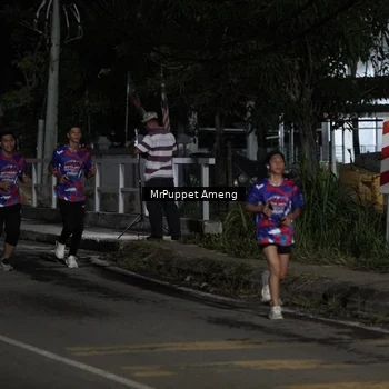 Runner Photo 6050423