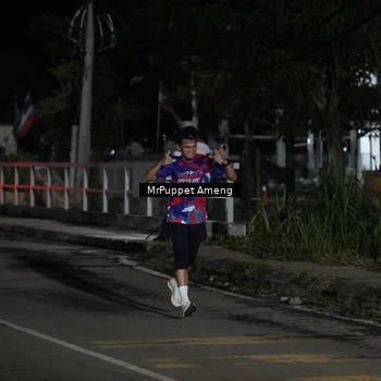 Runner Photo 6050444