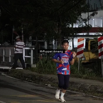 Runner Photo 6050460
