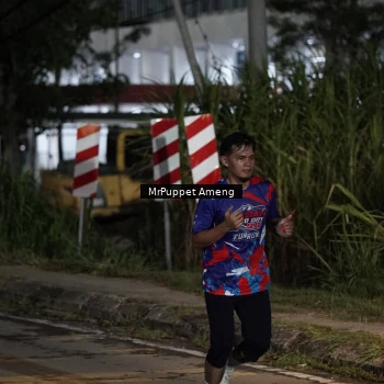 Runner Photo 6050464