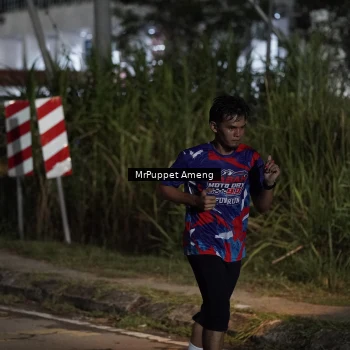 Runner Photo 6050468