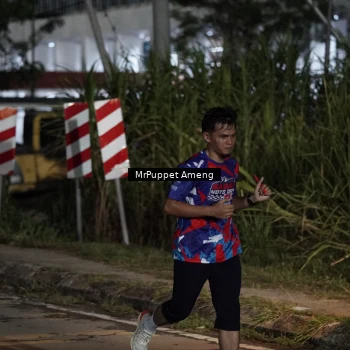 Runner Photo 6050469