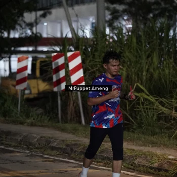 Runner Photo 6050477
