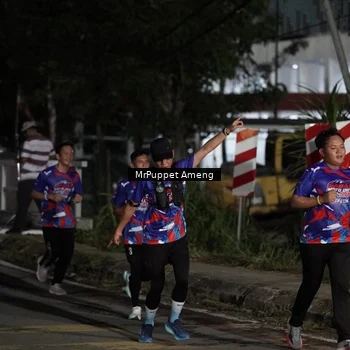 Runner Photo 6050527