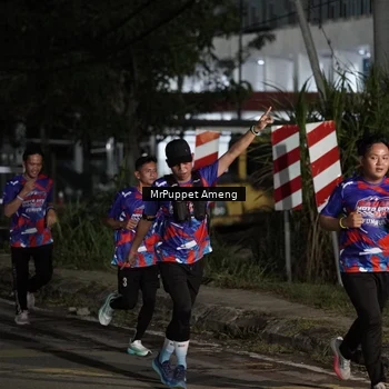 Runner Photo 6050543