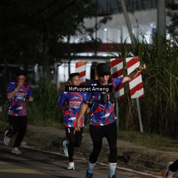 Runner Photo 6050553