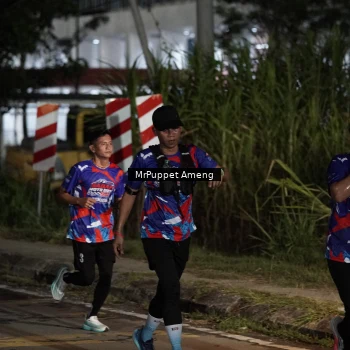 Runner Photo 6050574