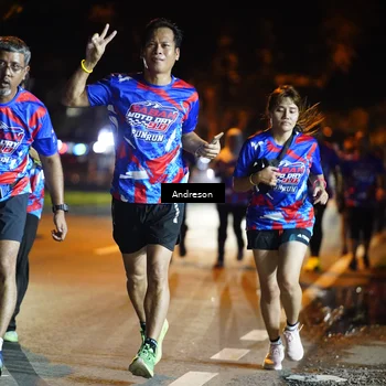 Runner Photo 6050604