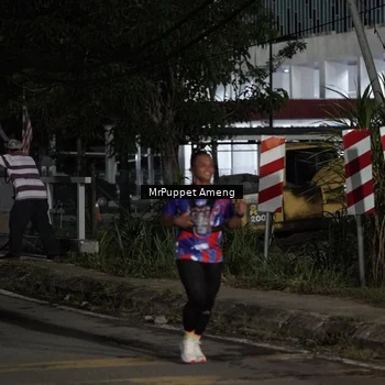 Runner Photo 6050676