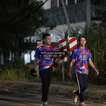 Runner Photo 6050701