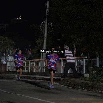 Runner Photo 6050734